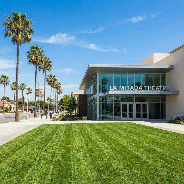 Drug rehab near La Mirada, CA