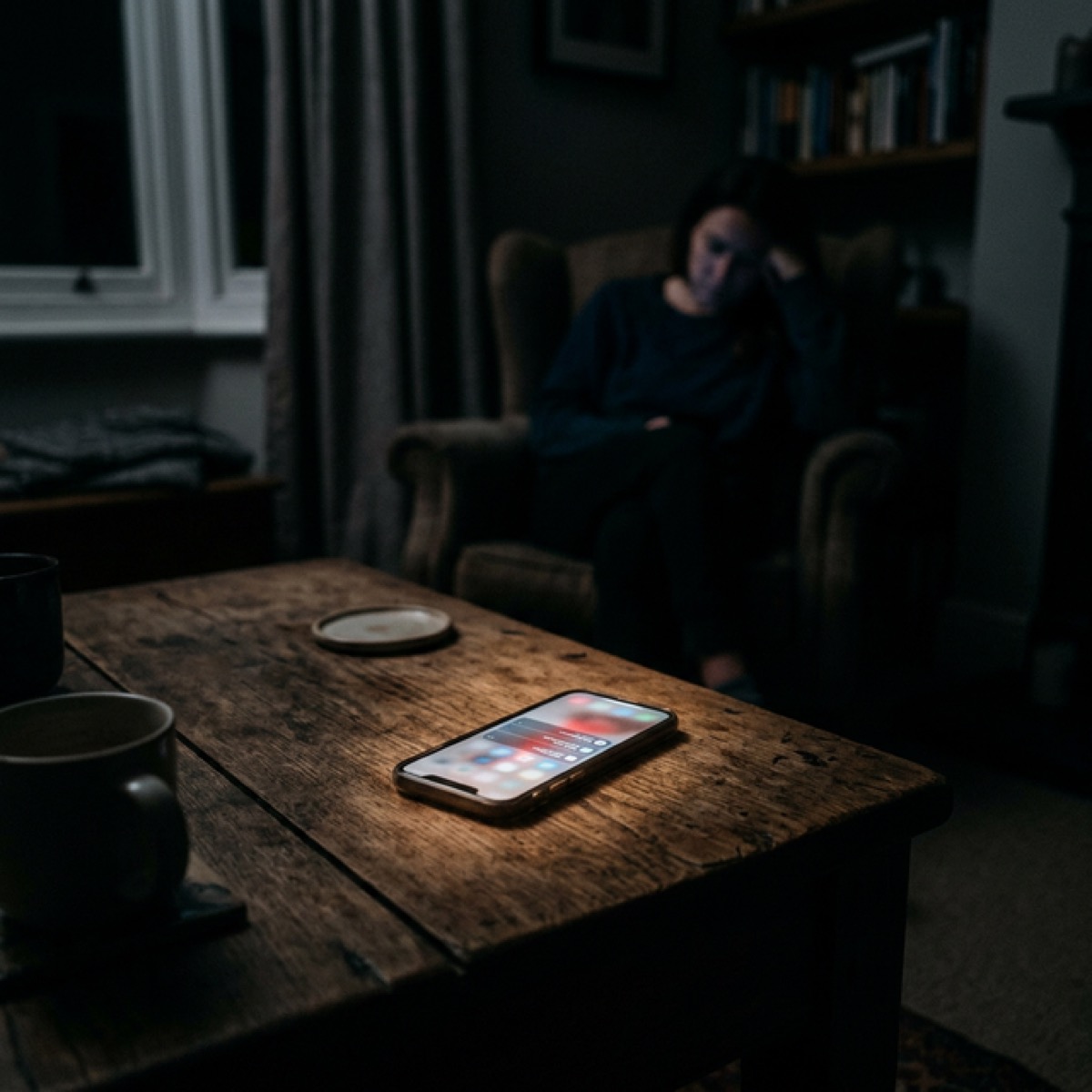 Social Media Triggers: How Instagram and TikTok Normalize Substance Use