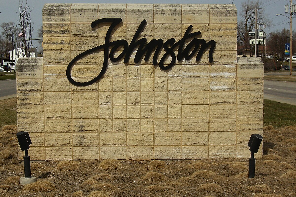 Drug rehab near Johnston, IA
